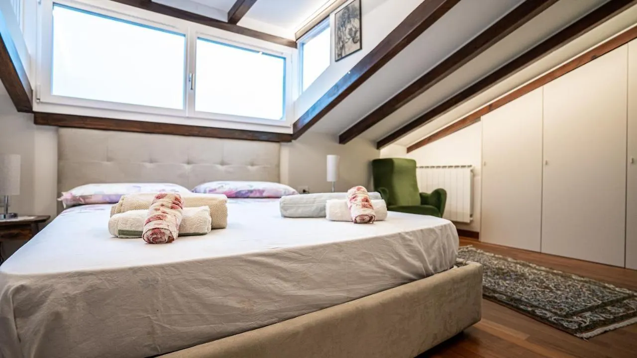 Splendida Vista Su Citta Alta Apartman Bergamo